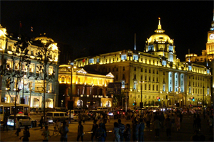 月光下的艺术创作与体验