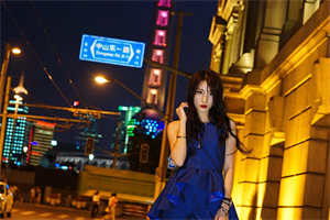 一起参与社区活动：增强感情